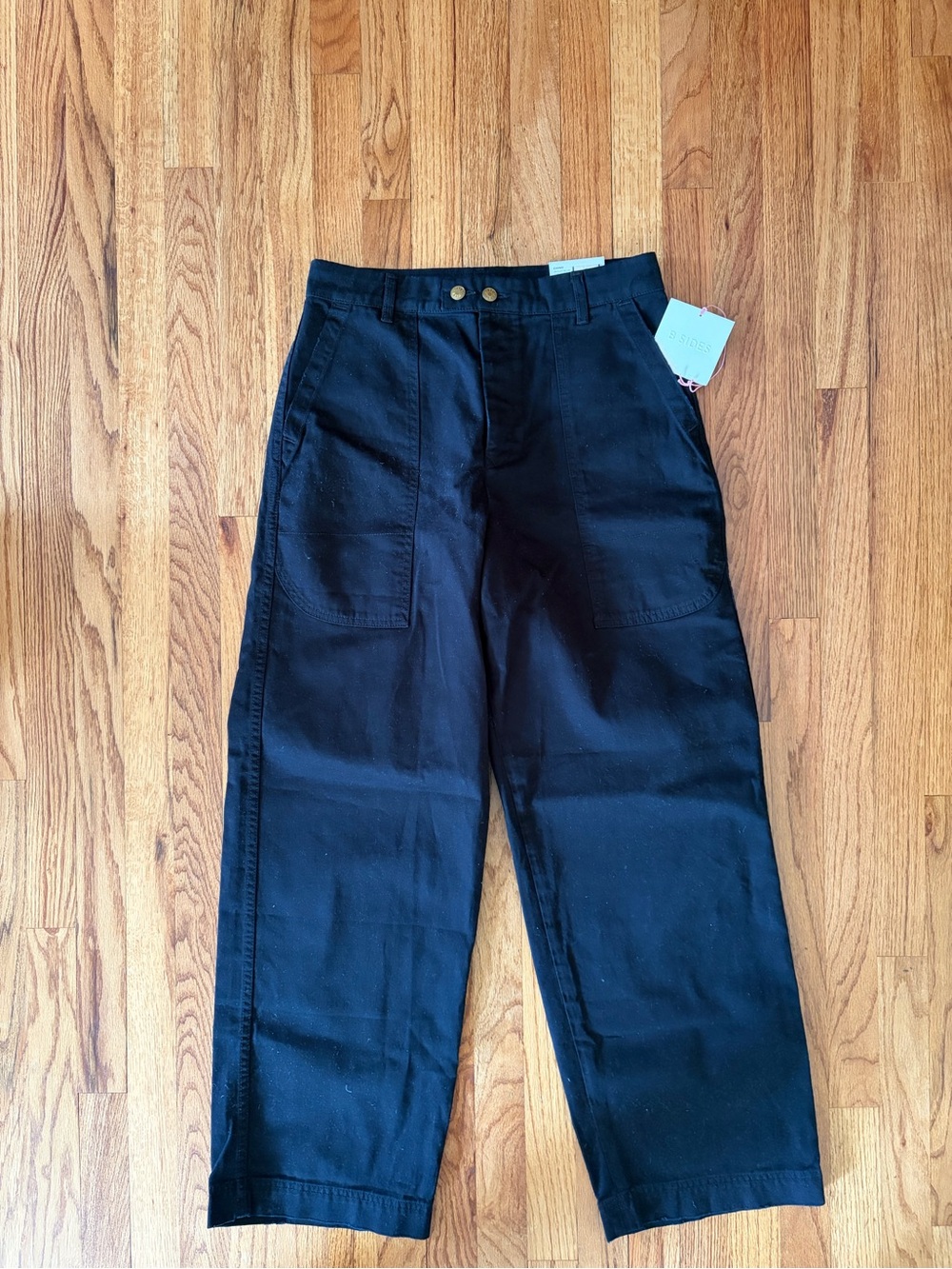 B SIDES Chino